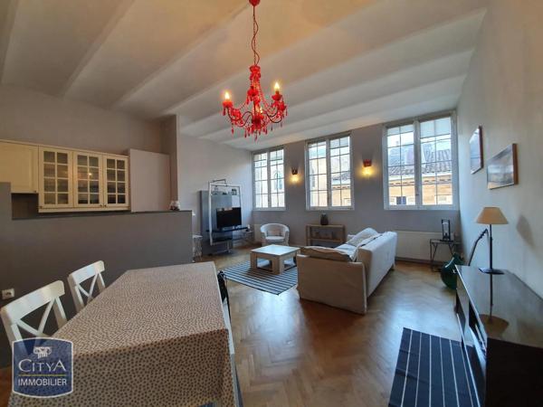 Appartement à louer 3 pièces 95.55m²