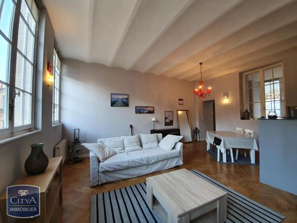 Appartement à louer 3 pièces 95.55m²