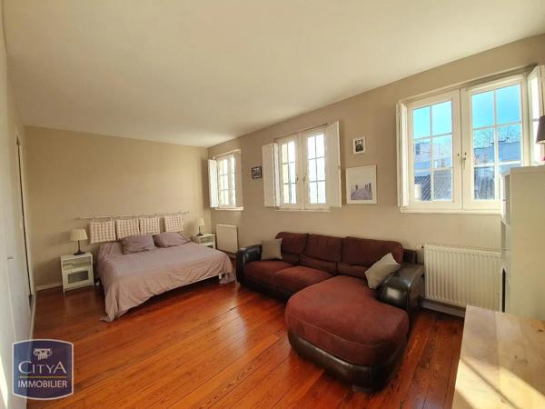 Appartement à louer 3 pièces 95.55m²