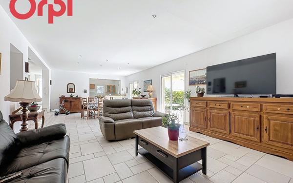 Maison à vendre    5 pièces •  La Seyne-sur-Mer