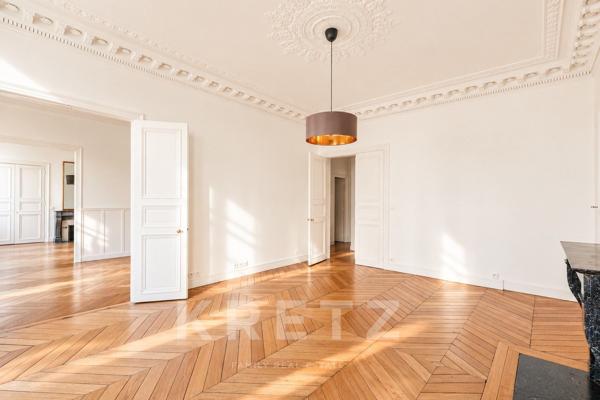 Un appartement familial à deux pas du jardin du Luxembourg