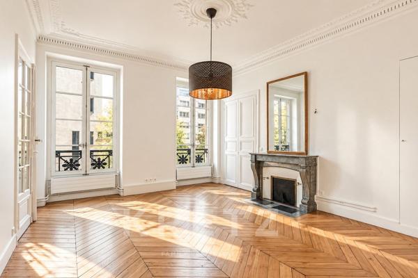 Un appartement familial à deux pas du jardin du Luxembourg