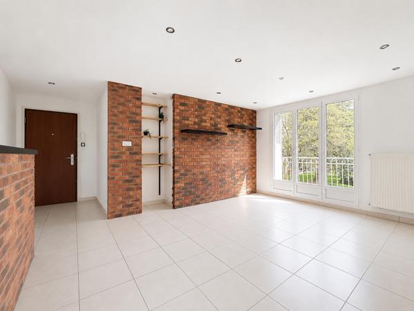 Appartement
         4 pièces
        - 61 m² Exclusivité 142 500 € *