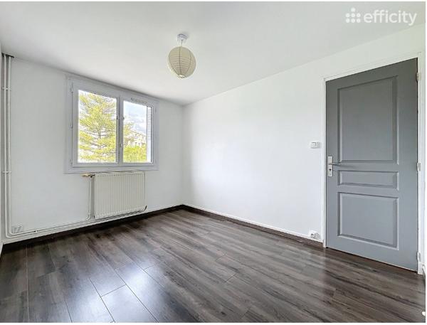 Appartement
         4 pièces
        - 61 m² Exclusivité 142 500 € *