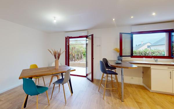 Maison à vendre    4 pièces • 83,50 m2 Sainte-Radegonde