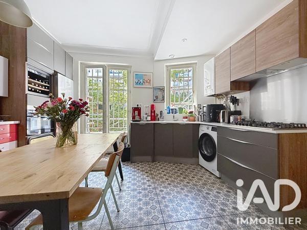 Appartement à vendre 3 pièces 65 m² Paris 11