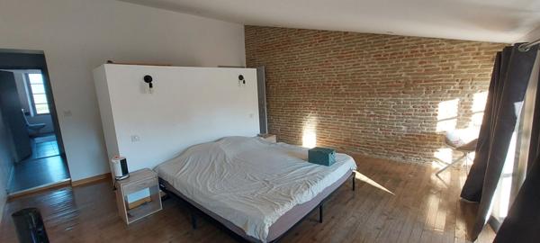 MAZERES BELLE ET GRANDE MAISON DE VILLE AVEC TERRASSE