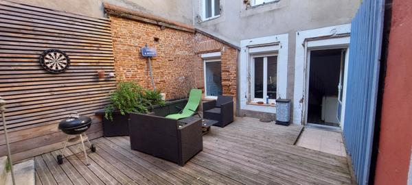 MAZERES BELLE ET GRANDE MAISON DE VILLE AVEC TERRASSE