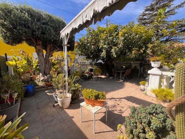 IMPASSE AU CALME - MAISON 102 m2 - JARDINET, TERRASSE - 2/3 chambres + combles + dépendances -399 600 euro