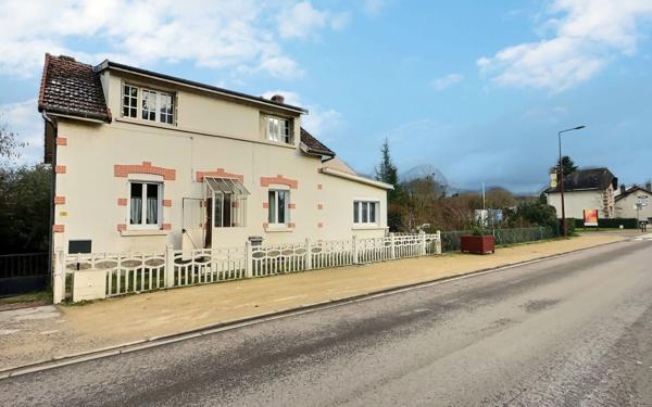Maison à vendre    6 pièces •  Étang-sur-Arroux