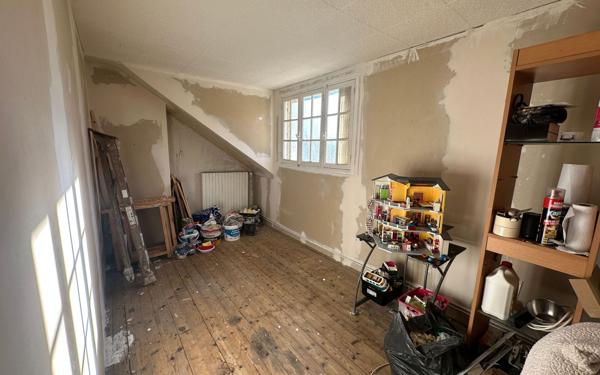 Maison à vendre    6 pièces •  Étang-sur-Arroux