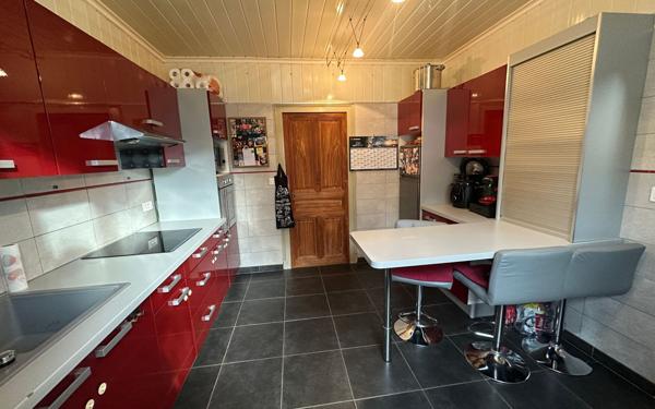 Maison à vendre    6 pièces •  Étang-sur-Arroux