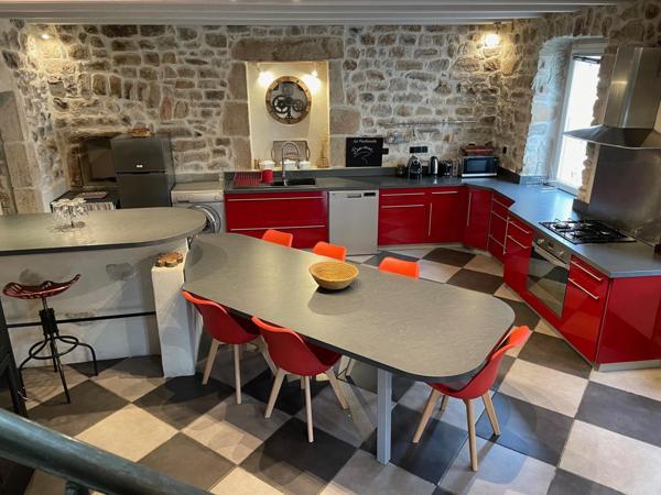 Maison avec Gîte -T5 - 104 m2 - terrasse