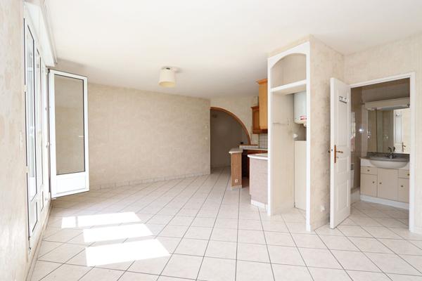 Appartement T3 secteur Mairie, 61 m², avec une très belle luminosité