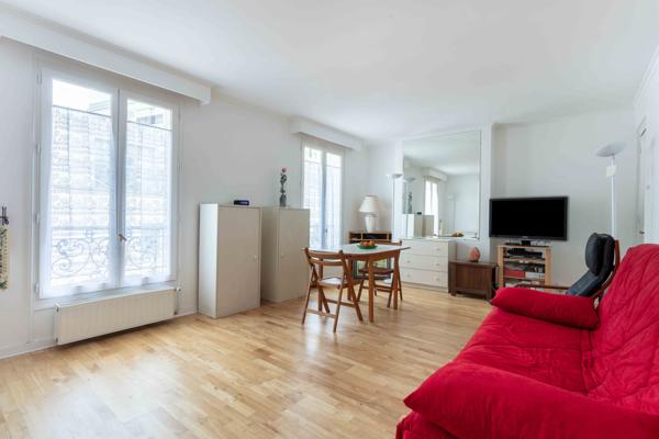 92 Levallois Perret - Appartement 2/3 pièces 54 m2- Calme et Lumière