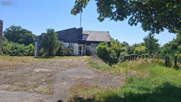 Local d'activité à vendre à La Ferté Macé dans l'Orne (61600), ref : 61013/83