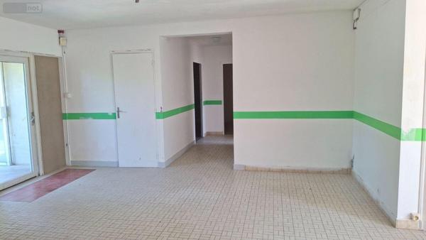 Local d'activité à vendre à La Ferté Macé dans l'Orne (61600), ref : 61013/83