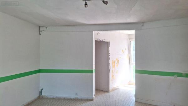 Local d'activité à vendre à La Ferté Macé dans l'Orne (61600), ref : 61013/83