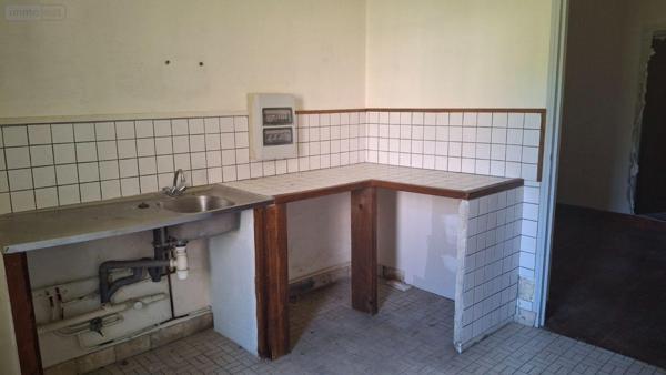 Local d'activité à vendre à La Ferté Macé dans l'Orne (61600), ref : 61013/83