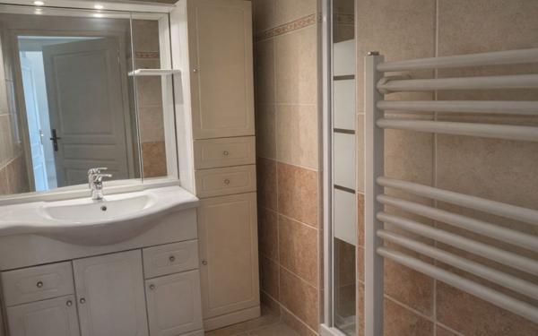 Appartement à vendre    2 pièces •  Cagnes-sur-Mer