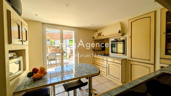 Maison à Tassin-la-Demi-Lune, 69160 - 4 pièces 110m²