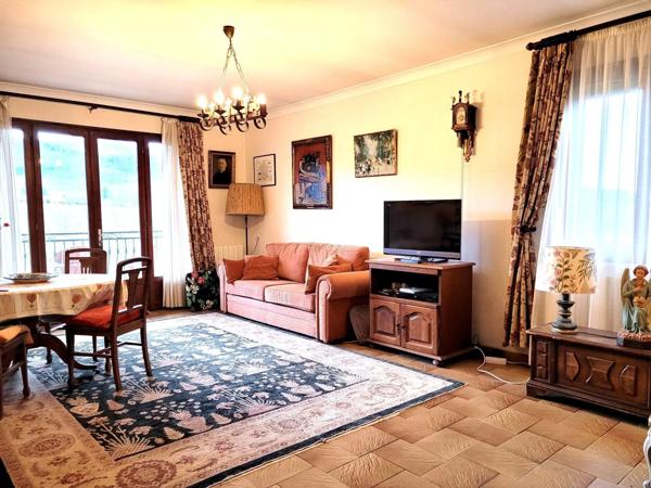 Vente Maison 8 pièces 160 m2 à Lavelanet