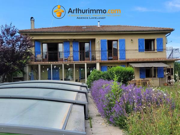 Vente                                                      Maison
                        
                     8 pièces                      160 m2                     à Lavelanet