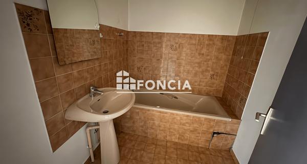Location Appartement 3 pièces 57 m² - Pontcharra 38530