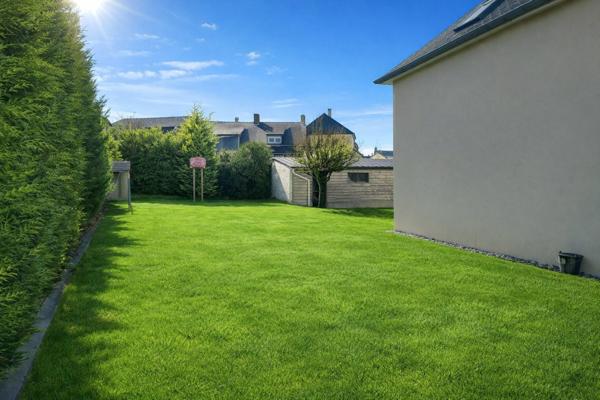 Maison ancienne rénovée avec goût – Centre-ville – 170 m² – 5 chambres – Terrain 654 m²