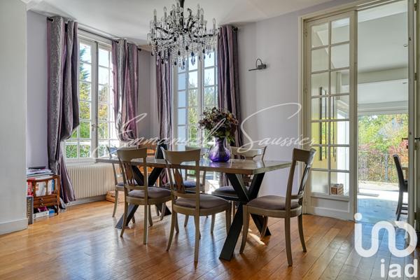 Maison à vendre 9 pièces 227 m² La Celle-Saint-Cloud