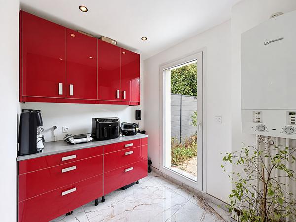 Maison située à Claye Souilly - construction 2017 - 4 chambres - jardin de 450 m2 - garage