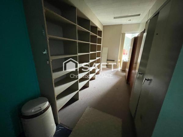 Local commercial - 117 m2