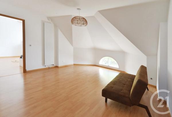 Maison à vendre  7 pièces - 172 m 2   BRUNOY  - 91