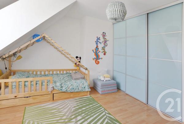 Maison à vendre  7 pièces - 172 m 2   BRUNOY  - 91