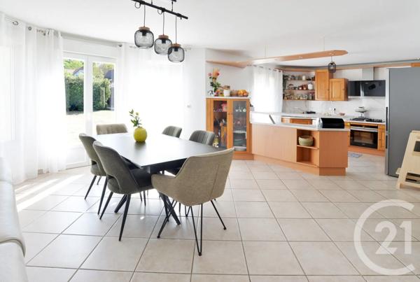 Maison à vendre  7 pièces - 172 m 2   BRUNOY  - 91