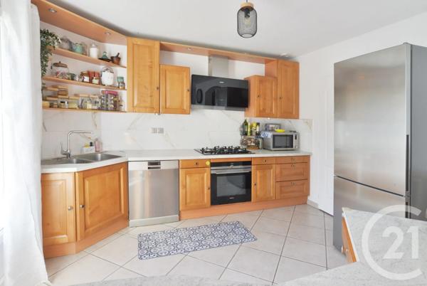 Maison à vendre  7 pièces - 172 m 2   BRUNOY  - 91