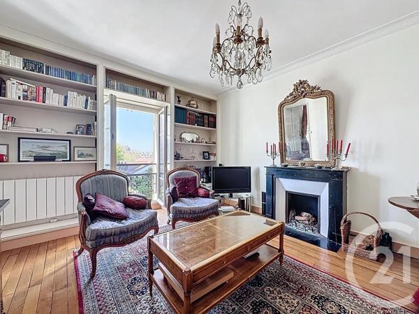 Appartement F4 à vendre  4 pièces - 83,90 m 2   VERSAILLES  - 78