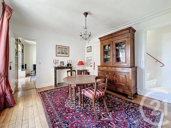Appartement F4 à vendre  4 pièces - 83,90 m 2   VERSAILLES  - 78