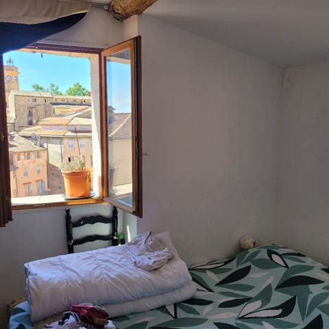 Appartement Grasse 4 pièces 66,5 m², 4ème et derinier étage.