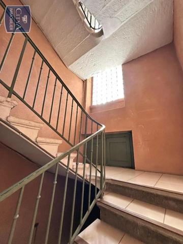 Immeuble à vendre 290m²