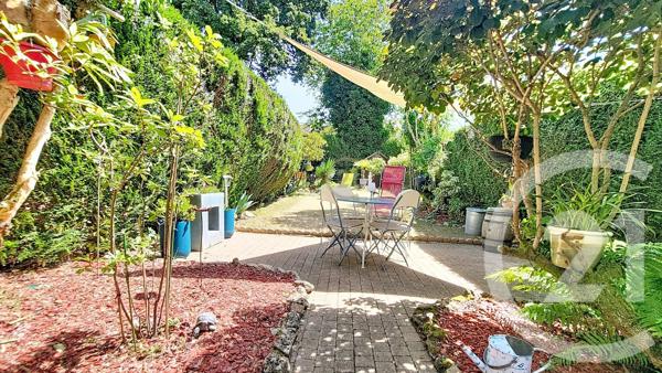 Maison à vendre  7 pièces - 110,47 m 2   CHAMPS SUR MARNE  - 77