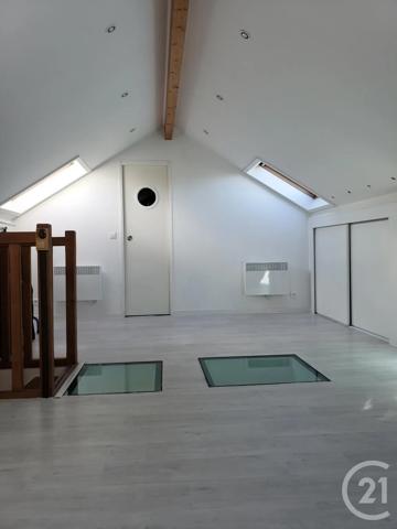 Maison à vendre  7 pièces - 110,47 m 2   CHAMPS SUR MARNE  - 77