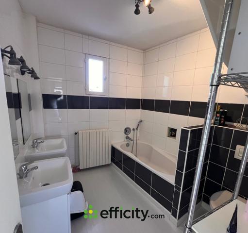 Maison 5 pièces - 127 m² Exclusivité efficity