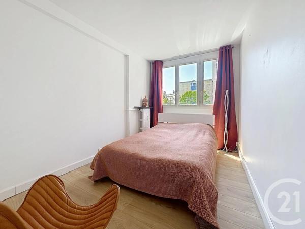 Appartement F3 à vendre  3 pièces - 54,82 m 2   PARIS  - 75020