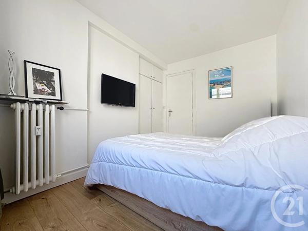 Appartement F3 à vendre  3 pièces - 54,82 m 2   PARIS  - 75020