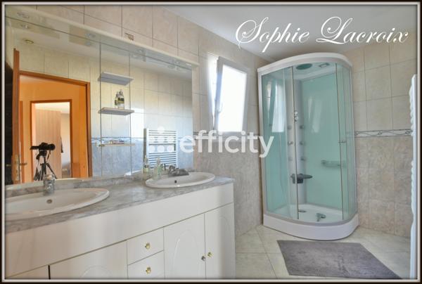 Maison 5 pièces - 148 m² Exclusivité efficity