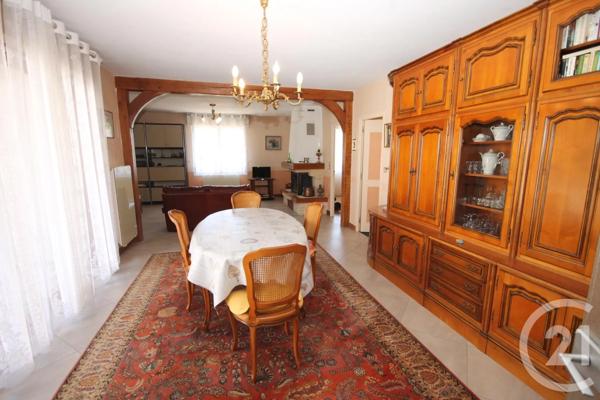 Maison à vendre  6 pièces - 108,27 m 2   LA CHAPELLE ST MESMIN  - 45