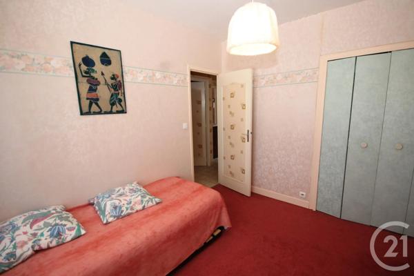 Maison à vendre  6 pièces - 108,27 m 2   LA CHAPELLE ST MESMIN  - 45