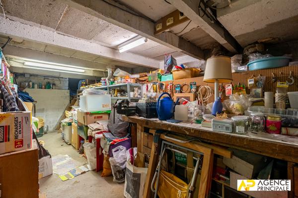 Maison Maisons Laffitte 6 pièce(s) 140.85 + sous sol 750 000 € **  - Référence  4663