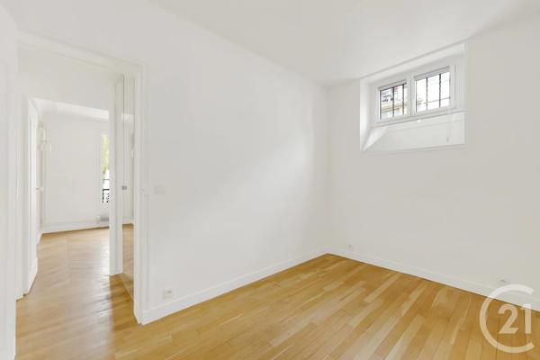 Appartement F3 à vendre  3 pièces - 57,37 m 2   MONTROUGE  - 92